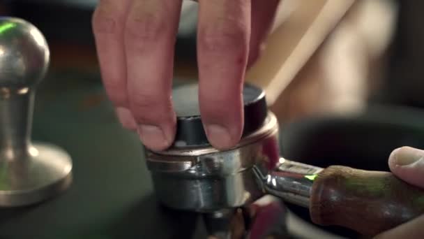 Barista Preparare Caffè Macchina Del Caffè — Video Stock