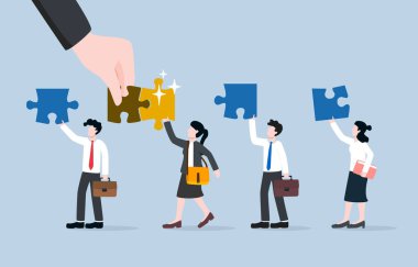 Ekibe uyum sağlayabilecek yeni bir çalışan bulmak, iş için uygun niteliklere sahip bir aday bulmak, şirket işe alma kavramı. İnsan Kaynakları, tamamlanmış yapboz parçaları ile en iyi iş adayını buldu. 