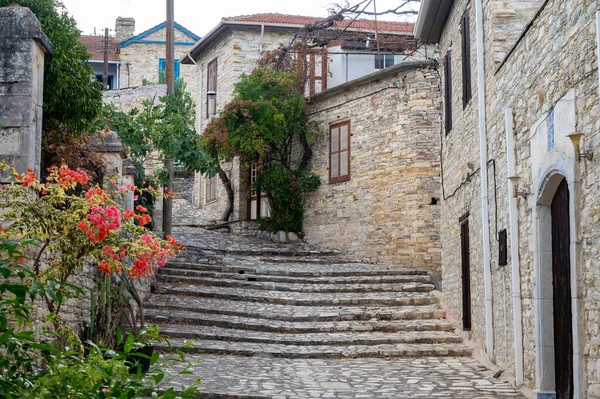 Küçük Dağlarda Yürümek Kıbrıs Taki Lefkara Antik Köyünde — Stok fotoğraf