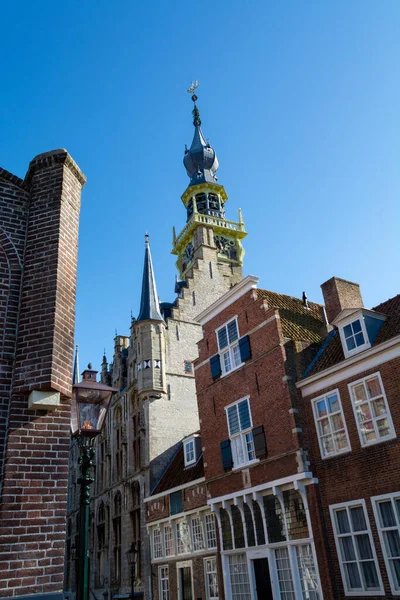 Widok Stare Średniowieczne Domy Małym Historycznym Miasteczku Veere Holandii Walcheren — Zdjęcie stockowe