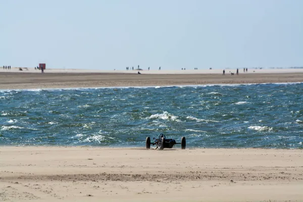 Widok Szeroką Piaszczystą Plażę Morza Północnego Renesse Słoneczny Dzień Zeeland — Zdjęcie stockowe