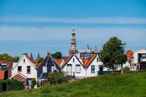 Walking Old Dutch Town Zierikzee Old Church Tower Small Houses — Stock Photo, Image
