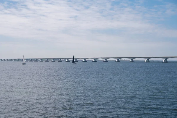 Widok Najdłuższy Most Holandii Mostu Zelandii Obejmuje Ujścia Wschodniej Scheldt — Zdjęcie stockowe