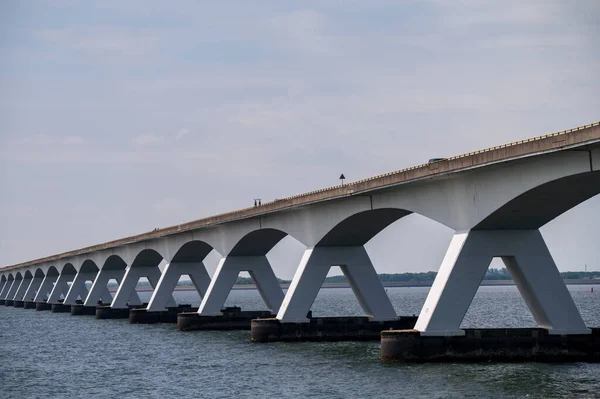 Uitzicht Langste Brug Van Nederland Zeeuwse Brug Oostschelde Verbindt Eilanden — Stockfoto