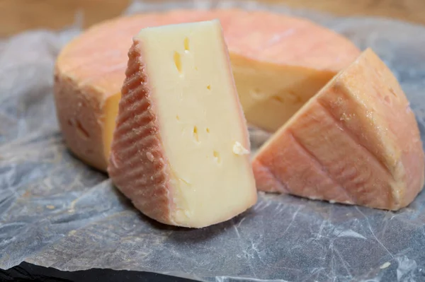 Munster Gerome Francouzský Sýr Silně Páchnoucí Měkký Sýr Jemnou Chutí — Stock fotografie