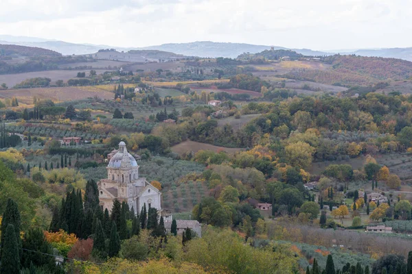 Vista Sobre Igreja Colinas Vinhas Cidade Velha Montepulciano Toscana Outono — Fotografia de Stock
