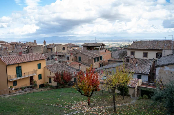 Visa Hus Och Väggar Gamla Stan Montepulciano Höst Toscana Italien — Stockfoto