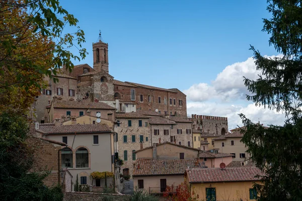 Visa Hus Och Väggar Gamla Stan Montepulciano Höst Toscana Italien — Stockfoto