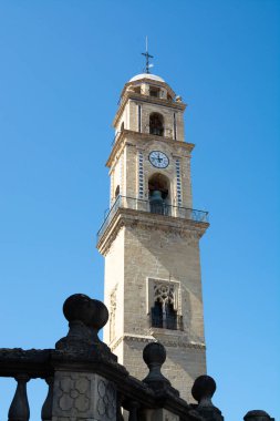 Jerez de la Frontera 'nın eski kısımlarında yürümek, Şeri şarabı yapmak, Endülüs, İspanya yazın
