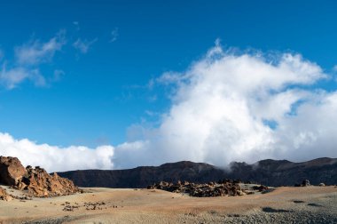 Tenerife 'deki Teide Ulusal Parkı' nın ziyareti ve volkanik manzaralar, Kanarya Adaları, İspanya
