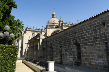 Jerez de la Frontera 'nın eski kısımlarında yürümek, Şeri şarabı yapmak, Endülüs, İspanya yazın