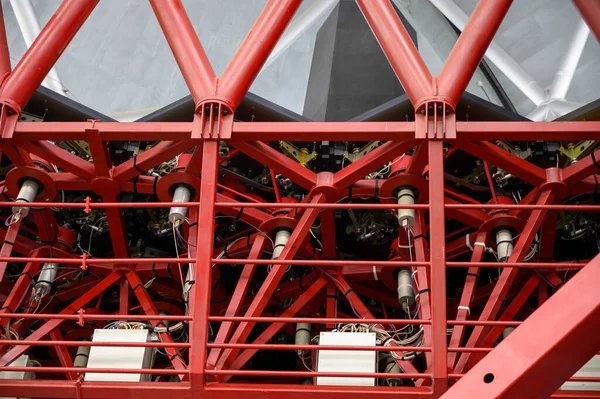 La Palma adasındaki Gran Telescopio Canarias teleskopunun uluslararası uzay gözlemevi ve manzarası en yüksek sıradağlık Roque de los muchachos, Kanarya Adaları, İspanya