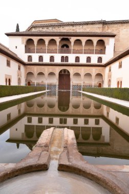 Eski ortaçağ kalesi Alhambra, Granada, Endülüs, İspanya
