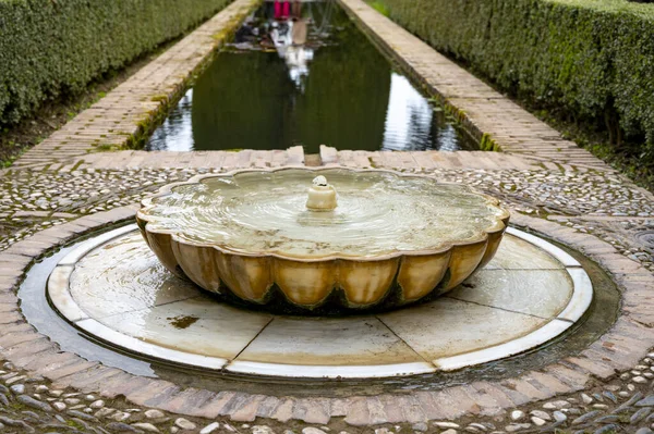 Gardens Buidings Medieval Palace Generalife Fortress Alhambra Granada Andalusia Spain —  Fotos de Stock