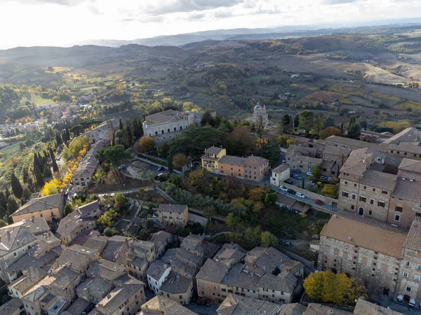 Vista Aérea Ciudad Vieja Montepulciano Colinas Witn Viñedos Toscana Italia — Foto de Stock