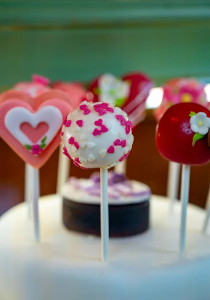 Food Styling Bakery Wedding Happy Valentine Colorful Lollypop Candies Decorated — стоковое фото