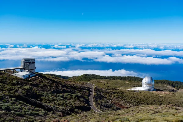 Vista Del Observatorio Espacial Internacional Telescopios Isla Palma Situada Cordillera — Foto de Stock