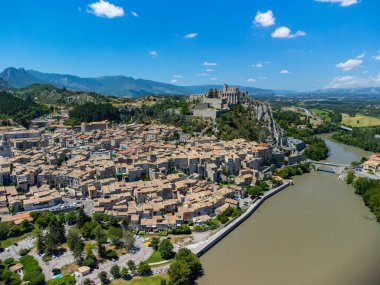 Durance nehri, Provence 'a kapılar, Fransa' da yaz tatili