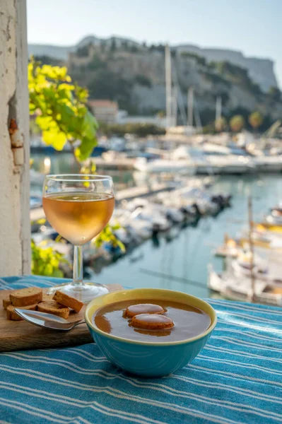 Homemade Tasty Fish Soup Croutons Served Glass Cold Rose Wine — Stock Photo, Image