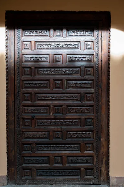 Beispiel Mittelalterlicher Geometrischer Ornamente Alten Holztüren Granada Andalusien Spanien — Stockfoto