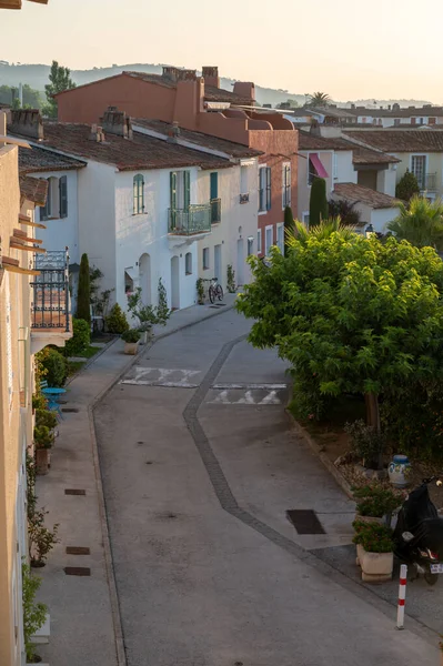 Port Grimaud Renkli Evler Akdeniz Bir Köy Yat Limanı Provence — Stok fotoğraf