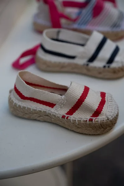 Zapatos Tradicionales Españoles Para Verano Alpargatas Confeccionados Suave Tela Para —  Fotos de Stock