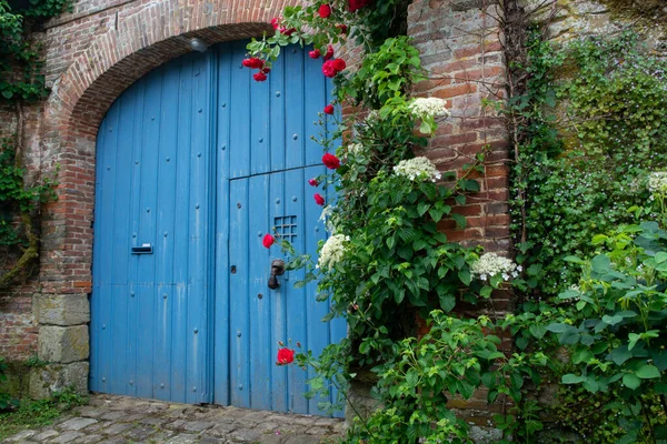 Destino Turístico Uno Los Pueblos Franceses Más Bellos Gerberoy Pequeño — Foto de Stock