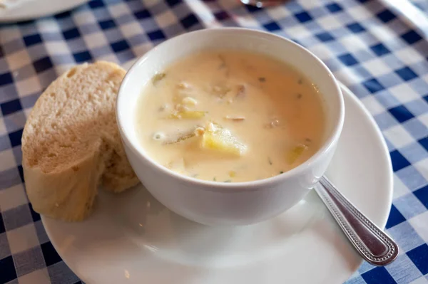 Traditional Scottish White Cream Soup Cullen Skink Made Smoked Paddock — Stock Photo, Image