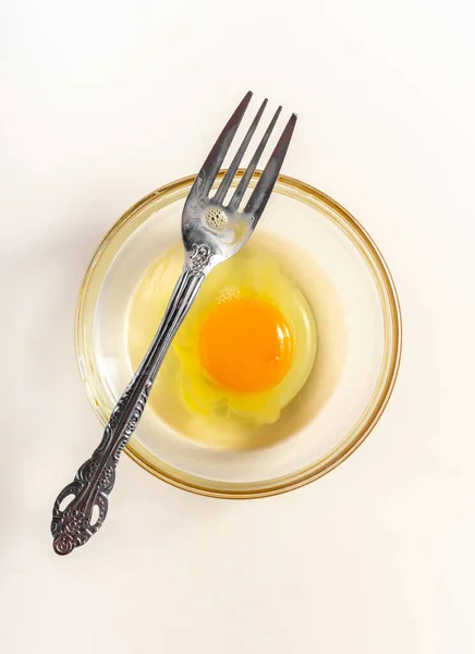 Raw Eggs Close Flat Lay Raw Eggs Yolk Bowl Isolated — Foto de Stock