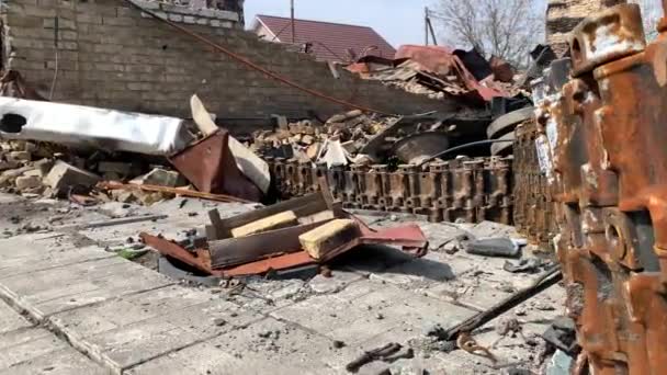 Hostomel Kiev Ucrania 2022 Ocupantes Rusos Destruyen Casas Privadas Ciudad — Vídeo de stock