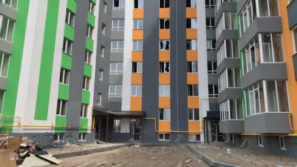 Hostomel Kiev Ukraina 2022 Ryska Inkräktare Förstörde Ett Bostadsområde Flera — Stockvideo