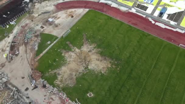 Chernihiv Ucrania 2022 Guerra Ucrania Estadio Fútbol Volado Como Resultado — Vídeo de stock