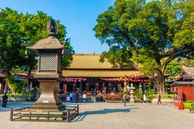 Guangzhou, Guangdong, Çin 'deki Liurong Tapınağı' ndan Pagoda.