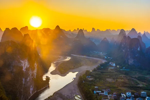 Incredibile Tramonto Sul Paesaggio Carsico Xingping Guilin Cina — Foto Stock