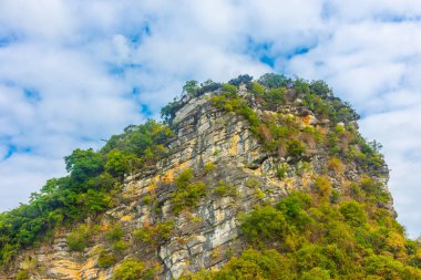 Vietnam, Ha Long Körfezi 'nin güzel manzarası
