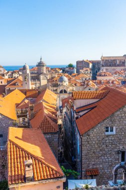 Hırvatistan 'ın başkenti gün batımında Dubrovnik' in güzel hava manzarası