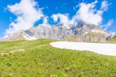 Gran Paradiso Ulusal Parkı, İtalya 'da güzel Alp manzarası