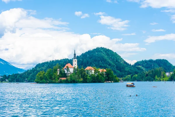Церковь Острове Озеро Блед Словения — стоковое фото