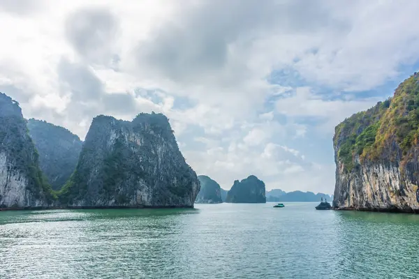 Schöne Landschaft Der Long Bay Vietnam — Stockfoto