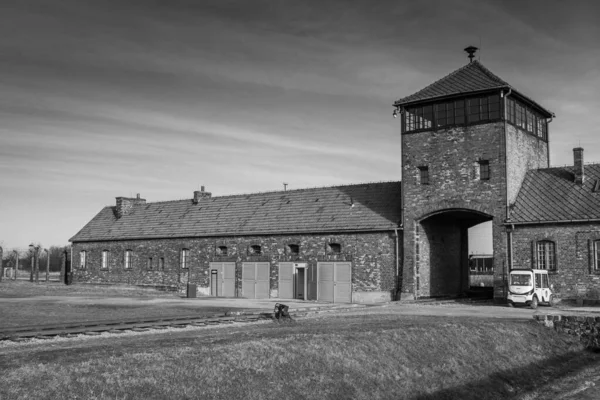 Auschwitz Birkenau Polska Stycznia 2022 Brama Wjazdowa Nazistowskiego Obozu Zagłady — Zdjęcie stockowe