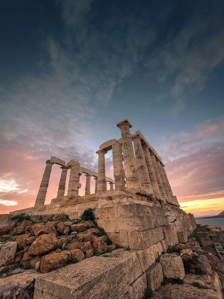 Szeroki Kąt Ujęcia Świątyni Posejdona Przylądku Sounion Zachodzie Słońca Nad — Zdjęcie stockowe