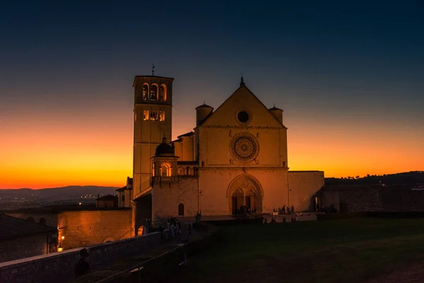 Assisi Italy August 2021 Приголомшливий Захід Сонця Над Базилікою Сан — стокове фото