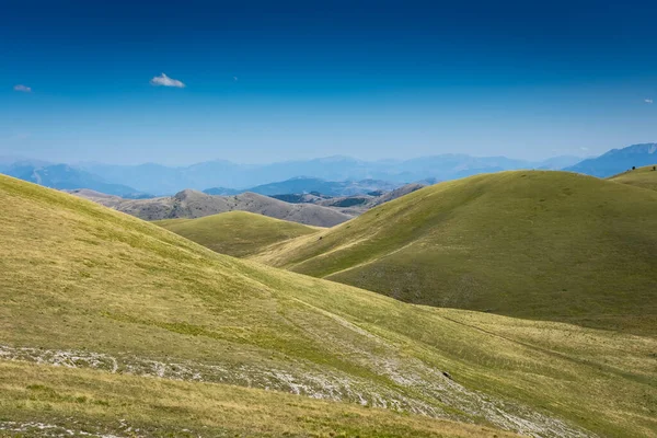 Gyönyörű Táj Gran Sasso Nemzeti Park Campo Imperatore Abruzzo Olaszország — Stock Fotó