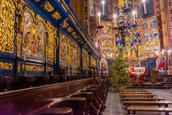 Krakow Pologne Janvier 2022 Intérieur Étonnante Basilique Sainte Marie — Photo