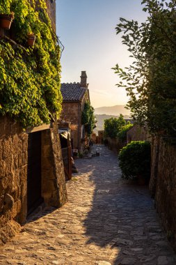 Civita di Bagnoregio 'nun güzel tarihi merkezi. Lazio, İtalya