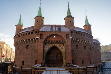 KRAKOW, POLAND, 7 HAZİRAN 2022: Avrupa 'nın en iyi korunmuş Barbikalı