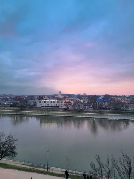 Krakow Polen Januari 2022 Zicht Vistula Bij Schemering — Stockfoto