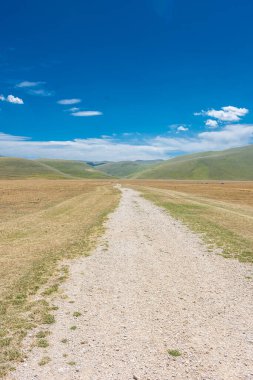 Castelluccio di Norcia Platosu, Umbria, Orta İtalya