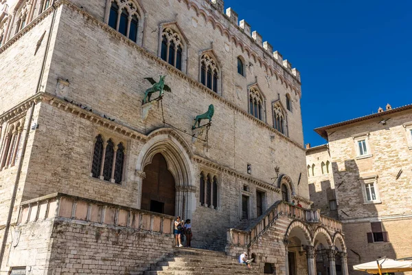 Perugia Olaszország 2021 Augusztus Palazzo Dei Priori Főtéren — Stock Fotó