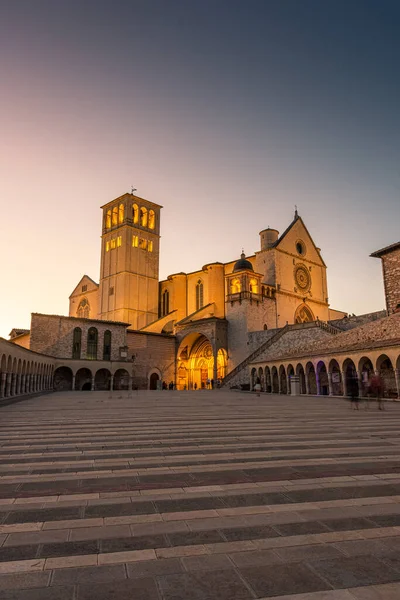 Assisi Italia Agosto 2021 Puesta Sol Sobre Basílica San Francisco — Foto de Stock